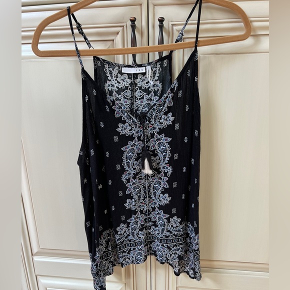 LUQ Halter Top - Picture 1 of 4